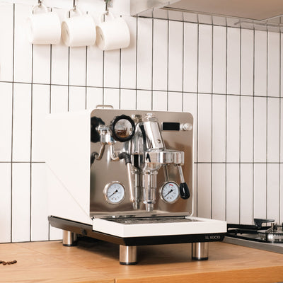 Machine à expresso compacte et intelligente El Rocio Manus S